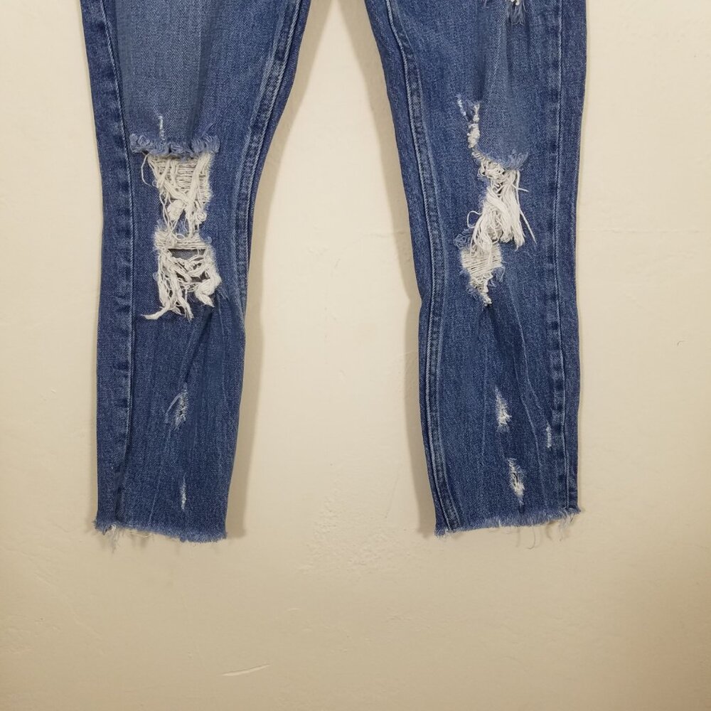 Abercrombie & Fitch The Mom High Rise Distressed Jeans Blue Size 00XS - Picture 3 of 7